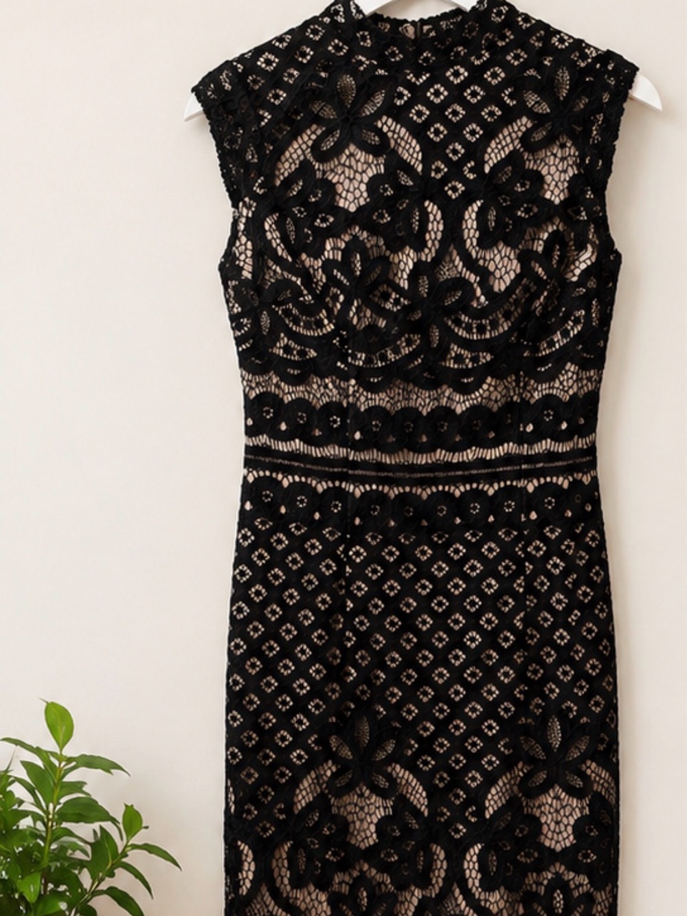 Sleeveless Black Lace Midi Dress